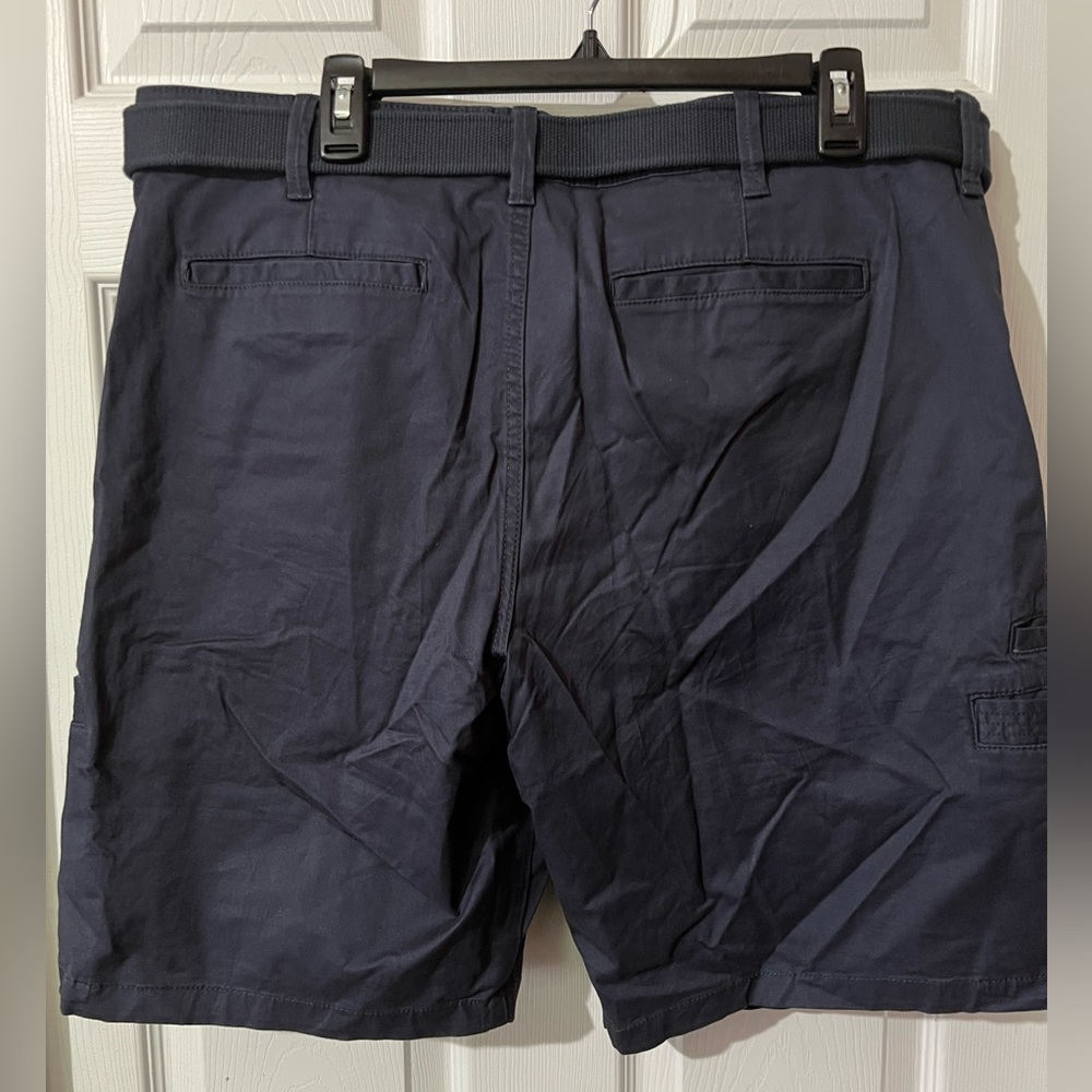 Mens stretch cargo shorts